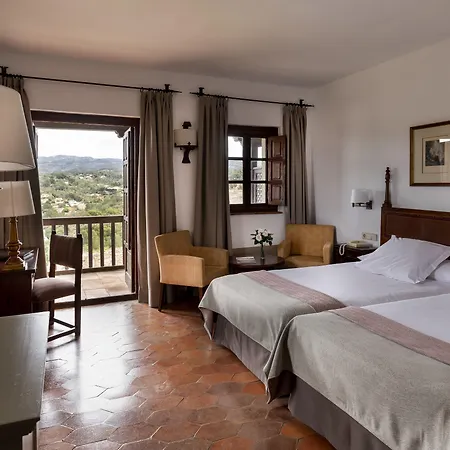 Hotel De 4*