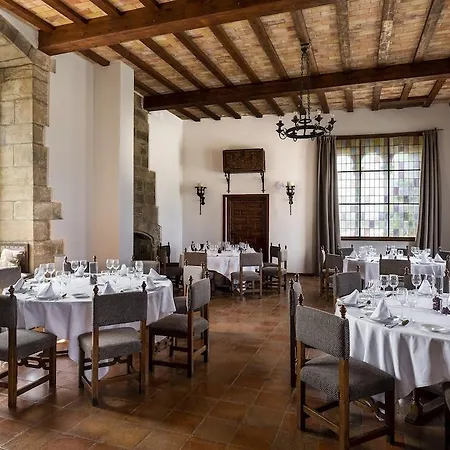 Hotel De 4*