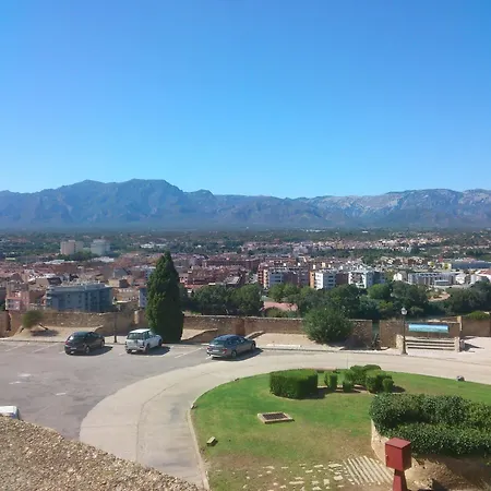 Hotel De 4*