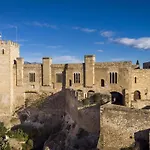 Hotel De 4*