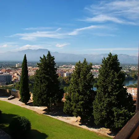 Hotel De 4*