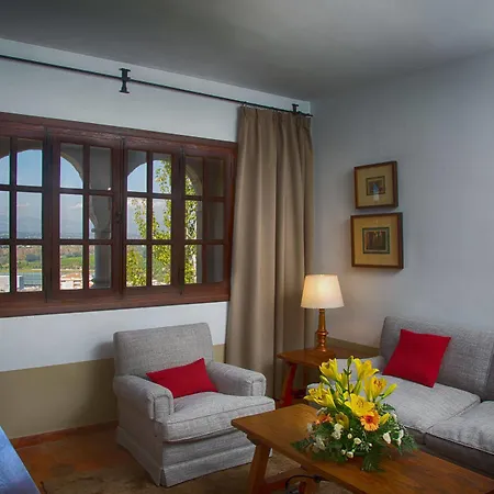 De 4* Tortosa